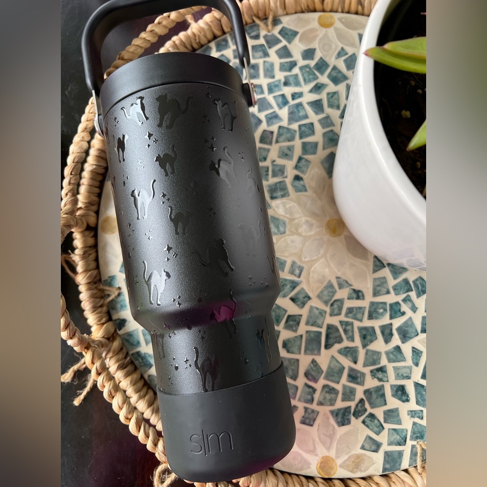 Simple Modern Trek Pivot Tumbler BLACK CATS 30oz
